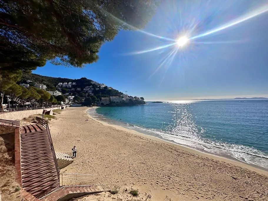 Apartamento L'Horizon Bleu Vue Et Bord De Mer Canyelles Roses Espanha